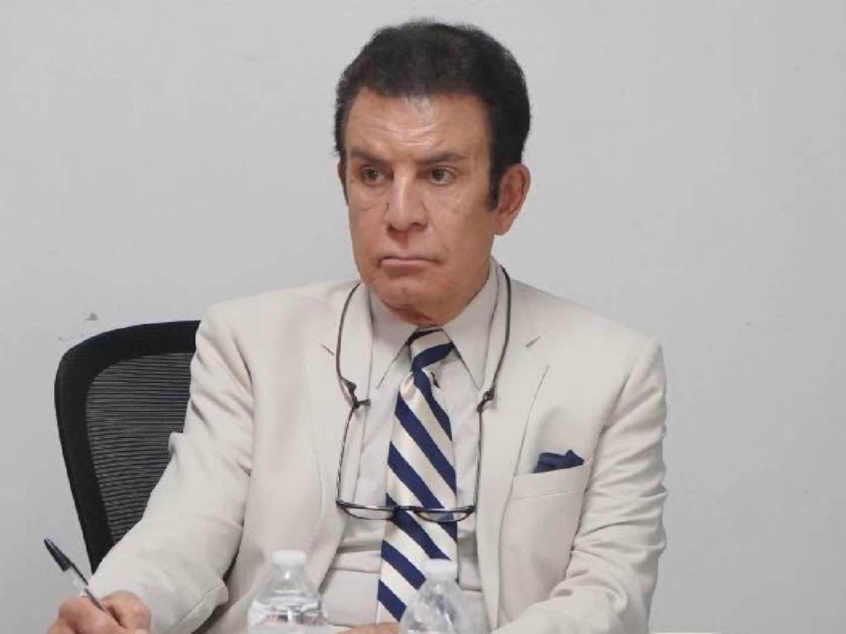 Nasralla revela por qué no estuvo en partido de Honduras: Espíritus malignos me impidieron