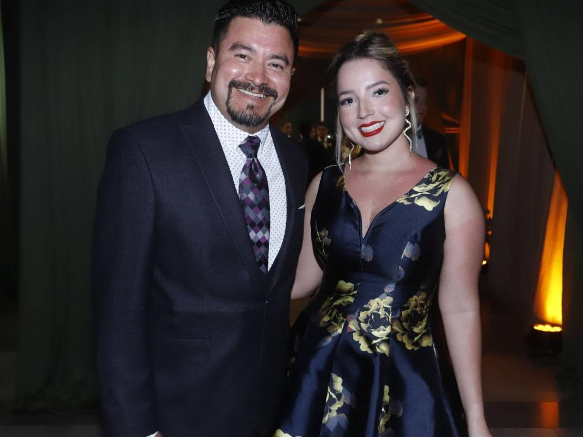 Así se vivió la boda eclesiástica Rodríguez Reyes en SPS