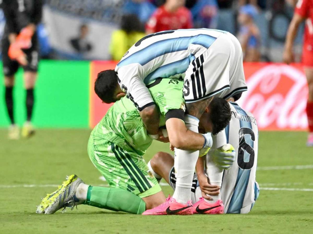 Otra ayuda a Argentina, fuerte cruce de Messi con árbitro, agresión y apareció su enemigo
