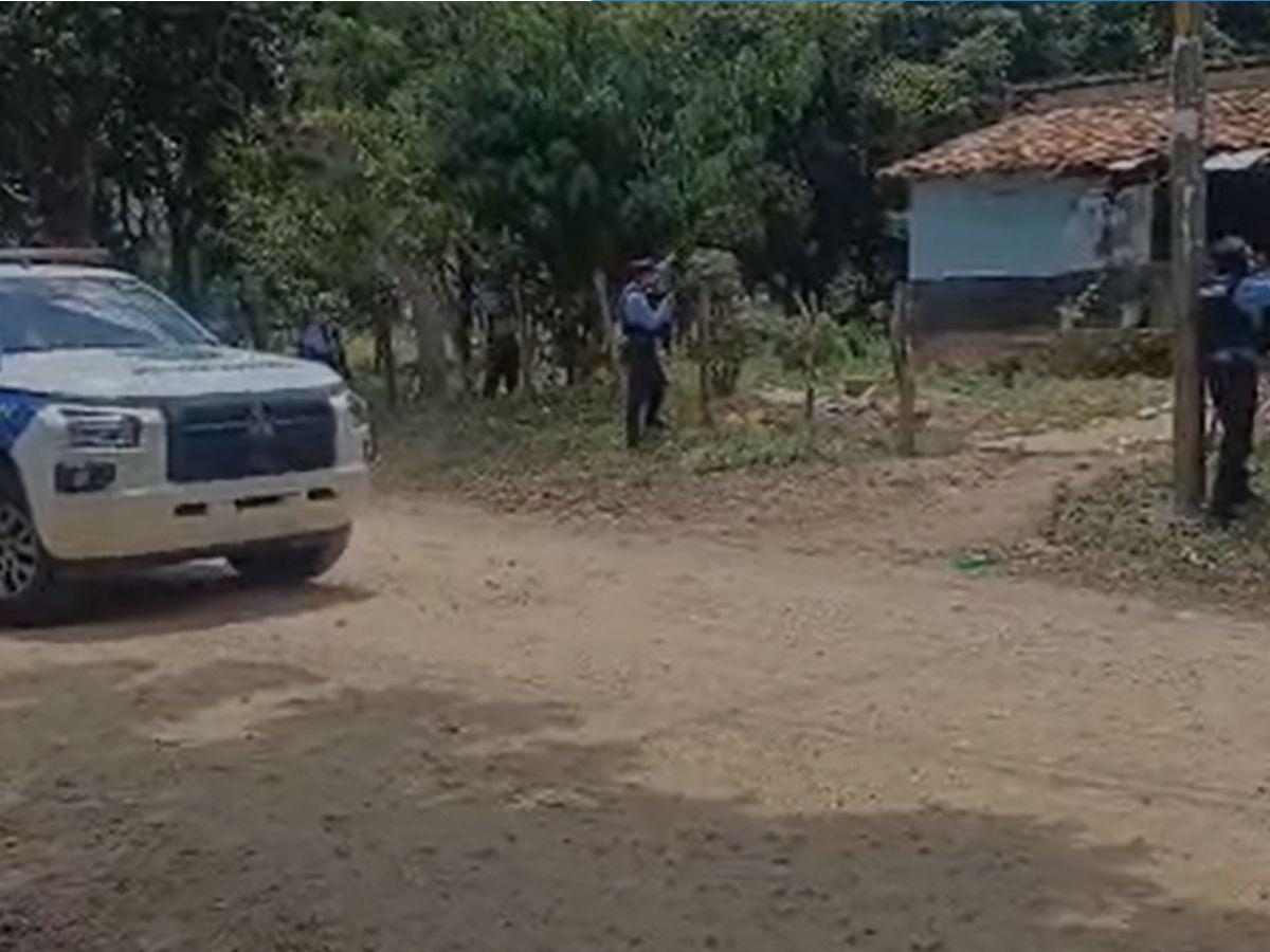 Policías llegaron tras una denuncia y fueron recibidos a disparos en El Tigre, Olancho