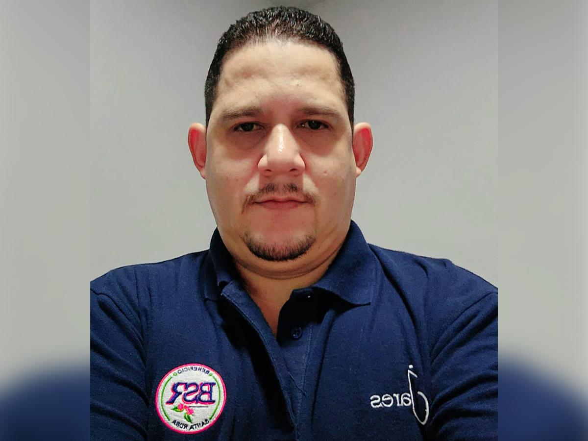 Ofilio Prado Espinoza, Gerente Comercial de BSR.