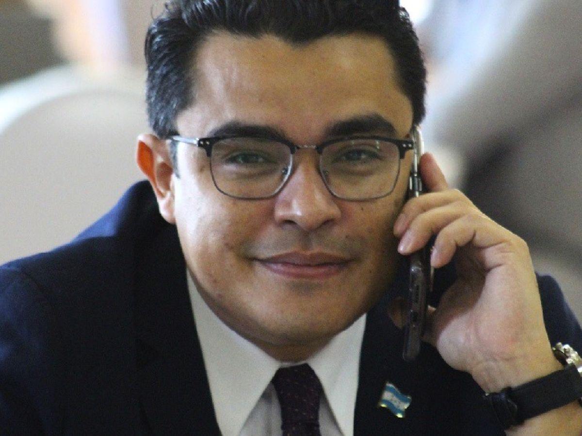 Gerardo Torres asegura que Jorge Cálix le tiene envidia a Héctor Zelaya