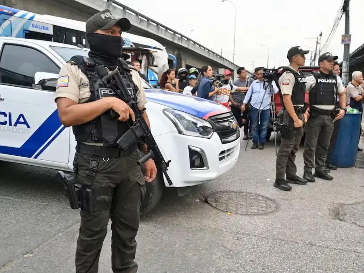 Diez hombres ultimados mientras jugaban billar en bar: “Iban por dos”