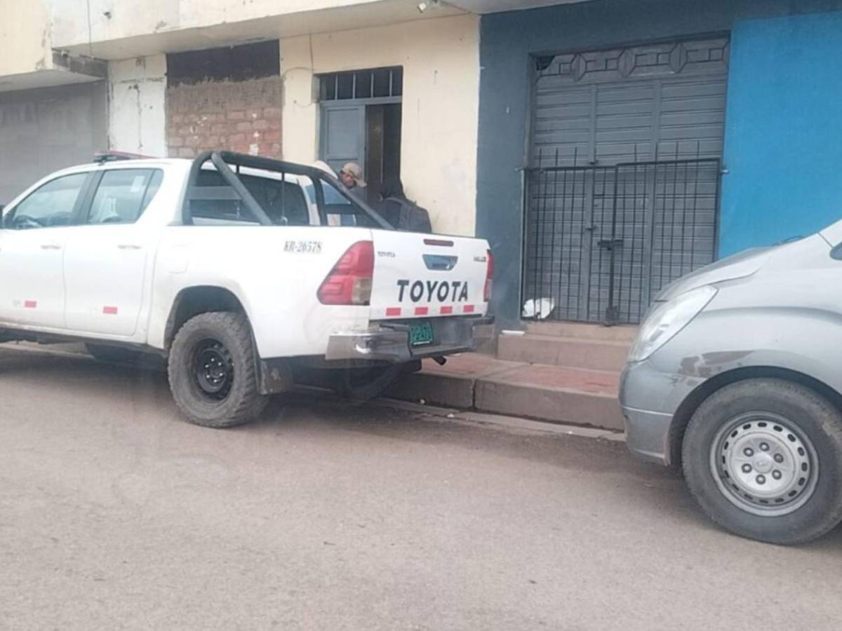 Horror: Cámaras captan despiadado asesinato de exfutbolista Wilfredo Puma en una cantina