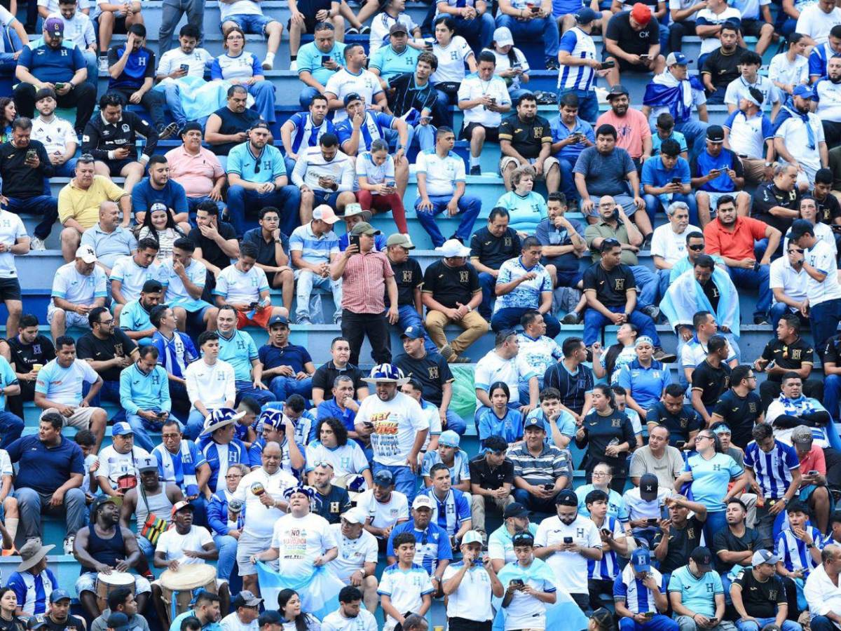 Tiktokers sorprenden, beso a Nasralla y fervor en el Honduras vs Costa Rica