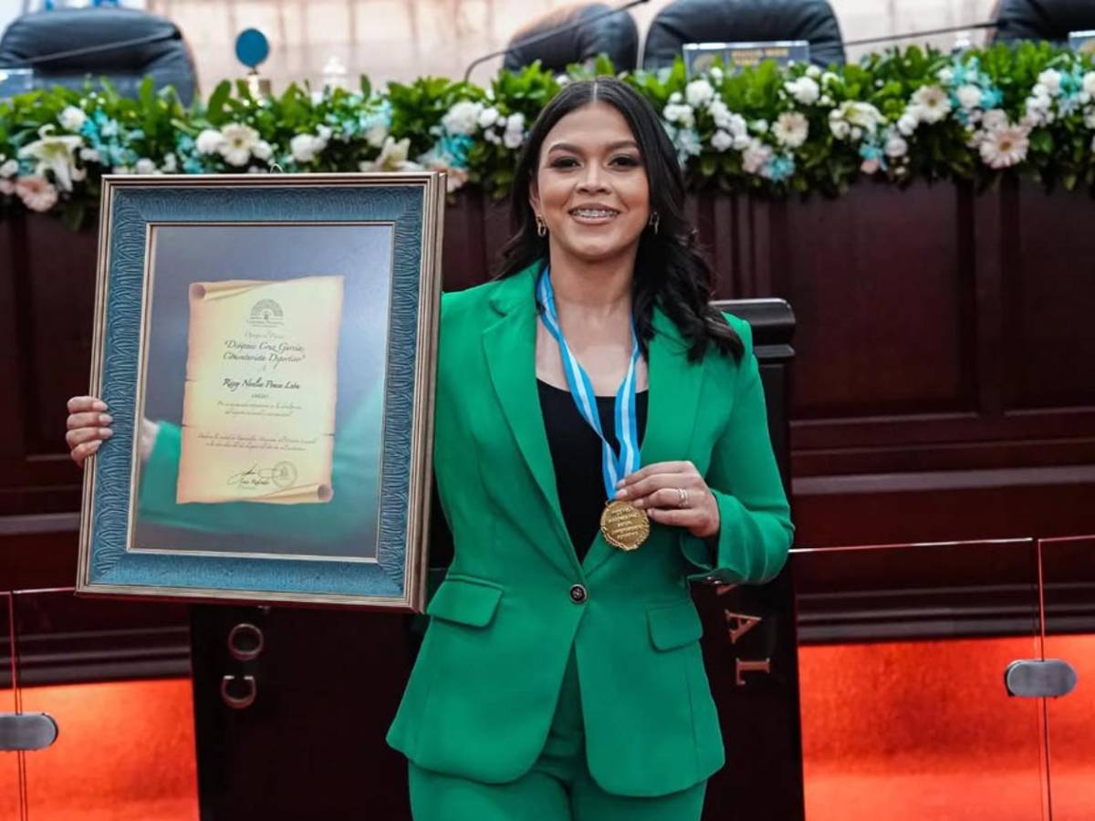 Periodista deportiva denuncia a Antonio Sandrez y él reacciona: Ya me cansé