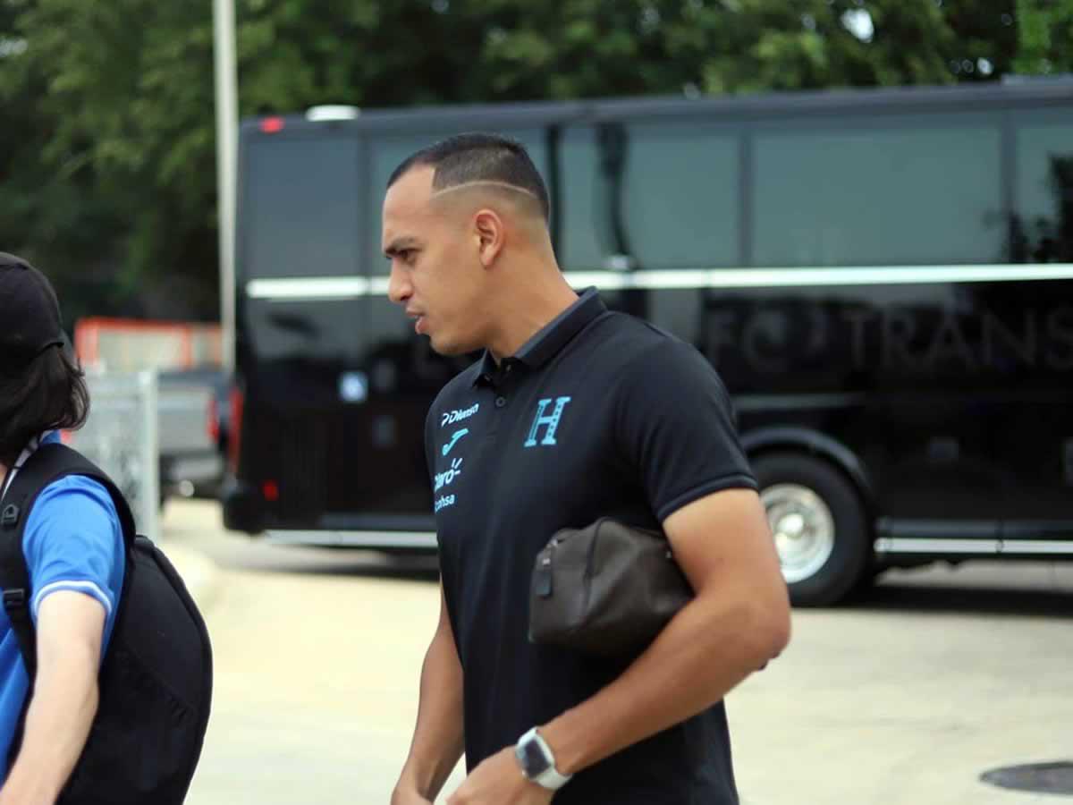 Devron García, listo para jugar, rivalidad con México y apoyo a Elis capitán