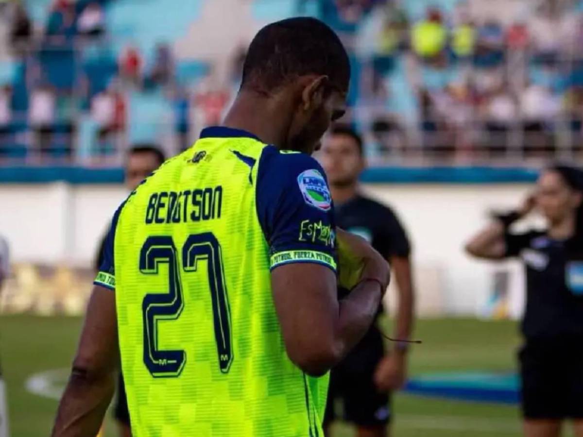 Altercado de Jerry Bengtson con influencer en la calle: así comenzó y terminó todo