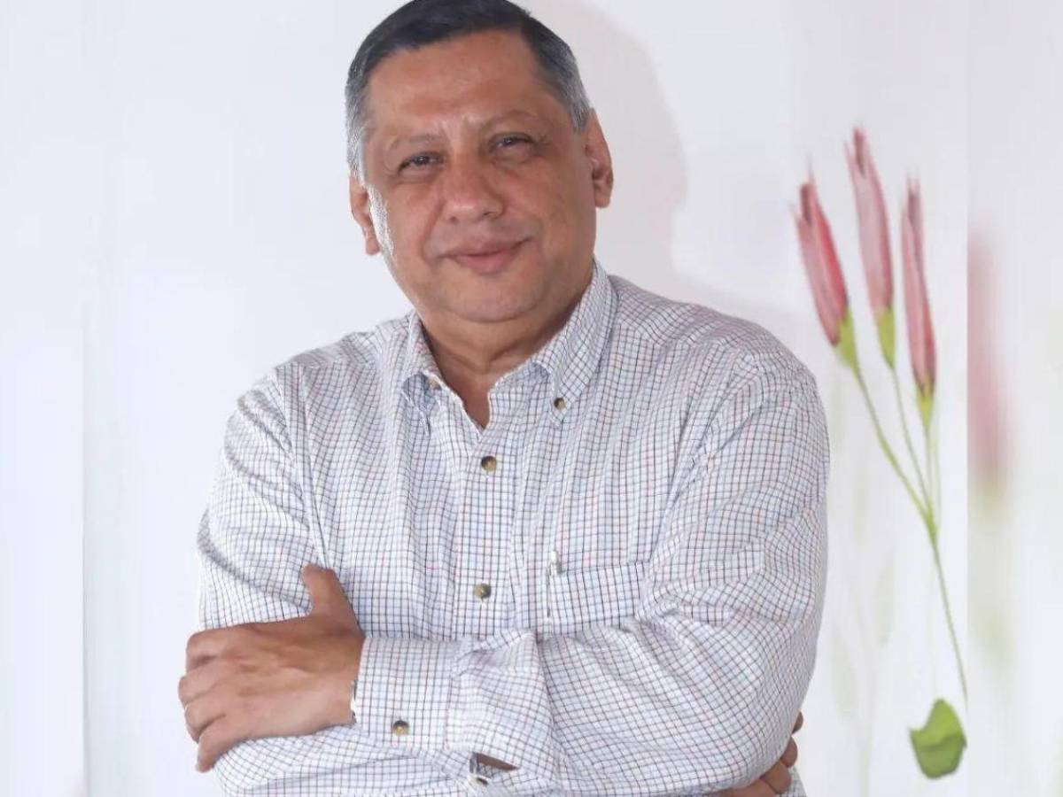 “Fue más que un maestro”: periodistas y estudiantes recuerdan con cariño a René Gavarrete