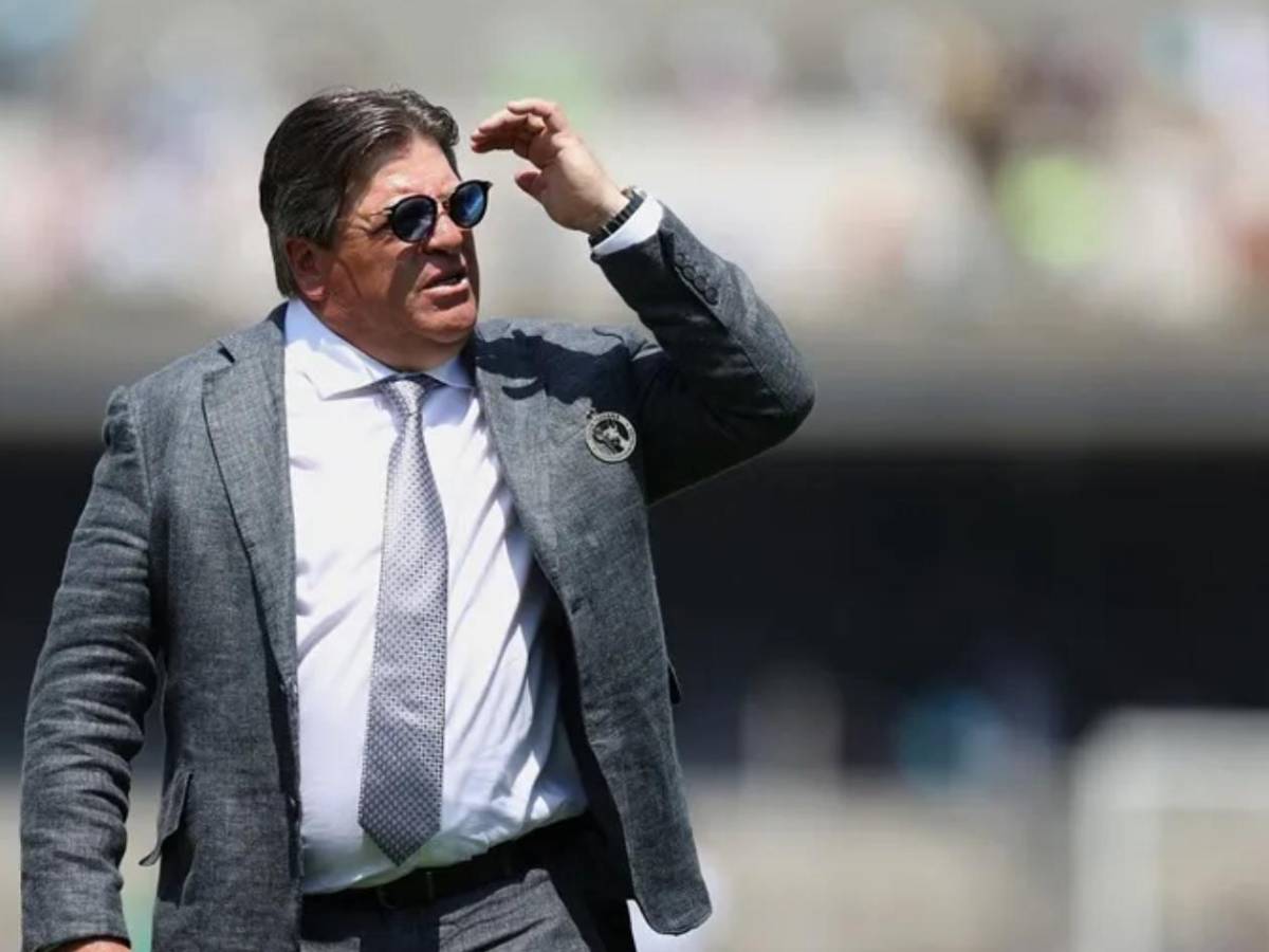 Piojo Herrera lo revela: Anuncia su decisión tras rumor de salida de Costa Rica