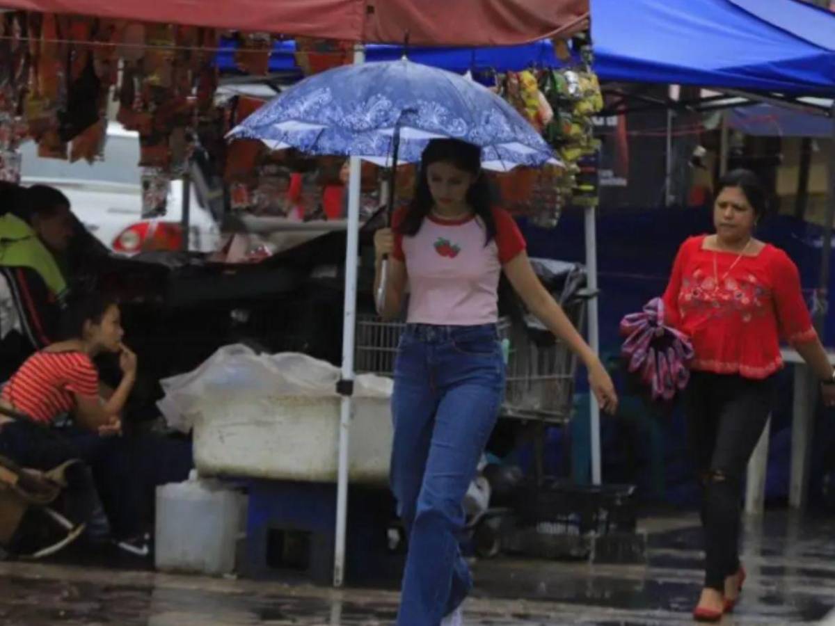 Frente frío y vaguada dejarán lluvias en estos departamentos de Honduras