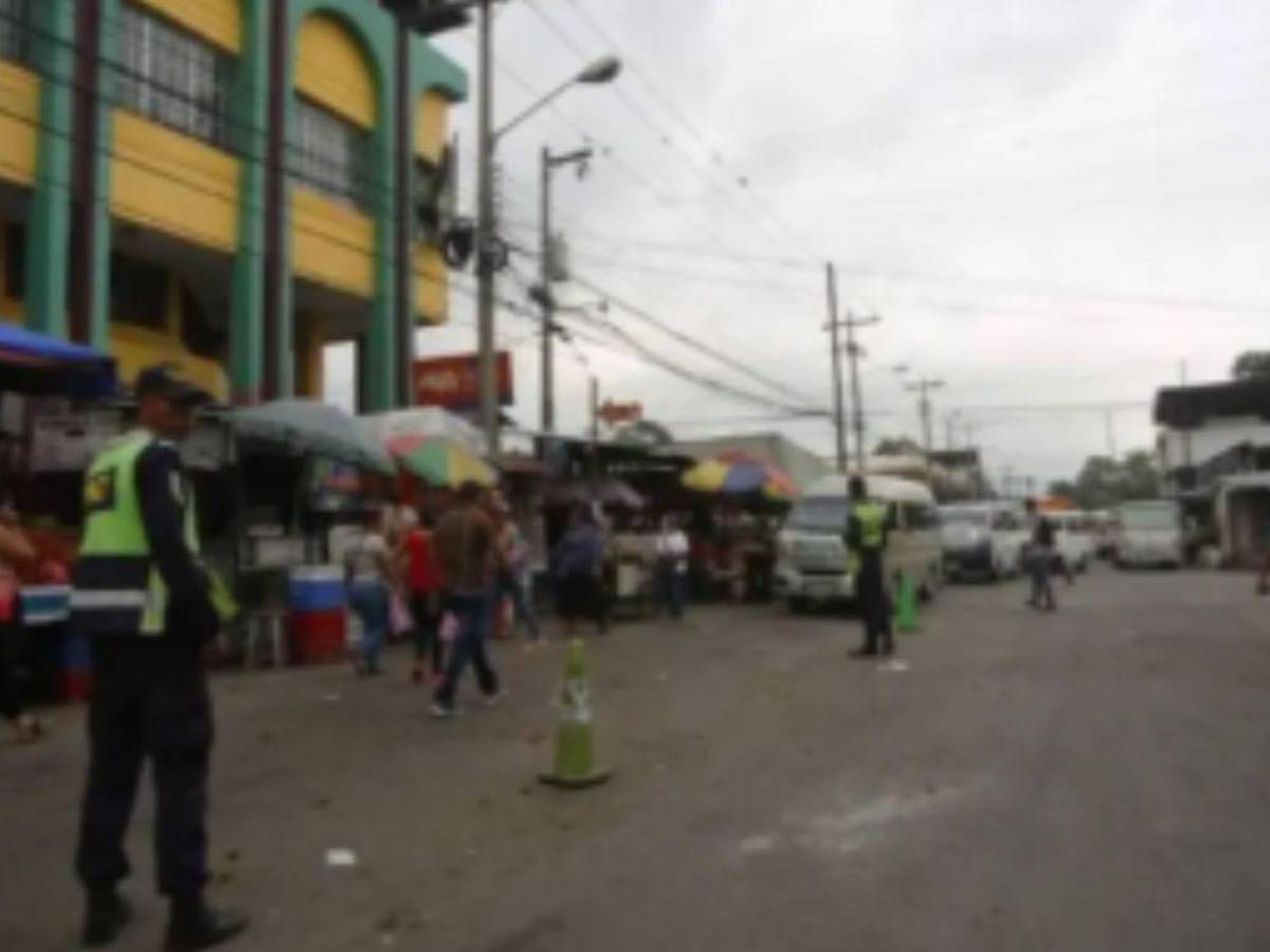 De 13 a 15 lempiras: transportistas suben el pasaje sin autorización oficial en SPS