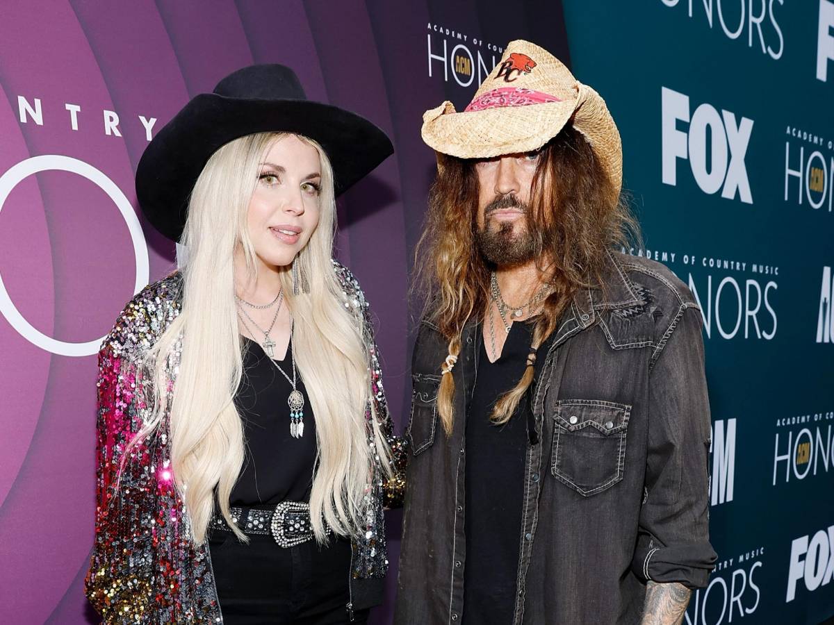 Billy Ray Cyrus y Firerose llegan a un acuerdo de divorcio