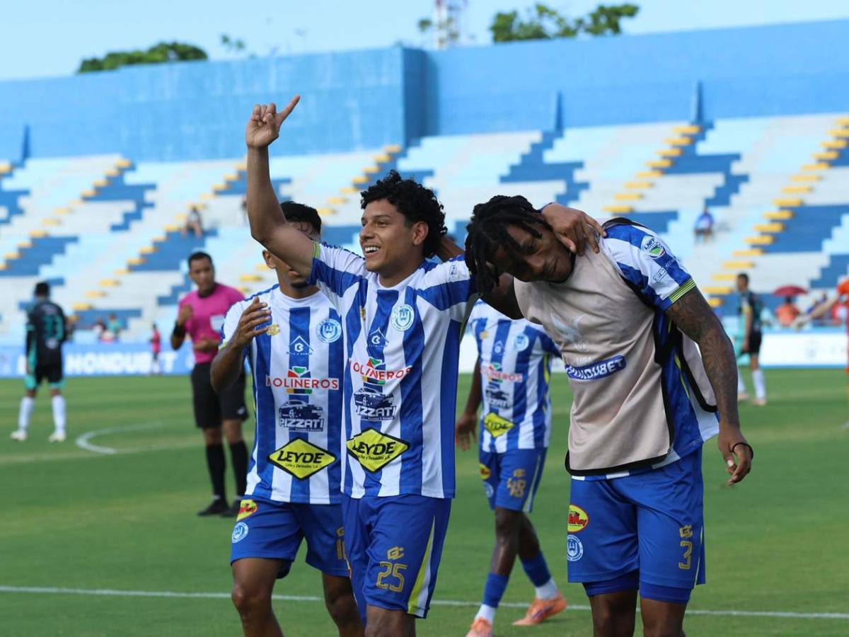 Olimpia celebró en el Clásico, enfado de Platense, sorpresivo regreso y bellas chicas