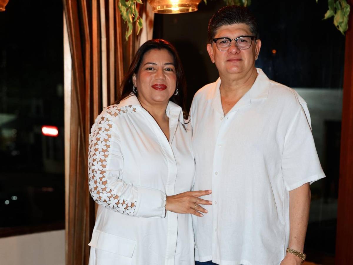 Coctel de bienvenida previo a la boda entre Allery y Francisco