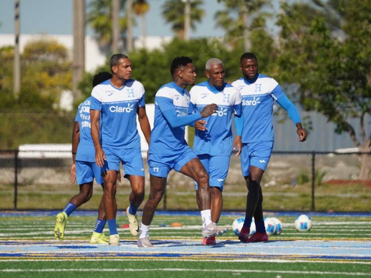 Rueda aparta a tres jugadores: entreno de Honduras antes de viajar a Bermudas