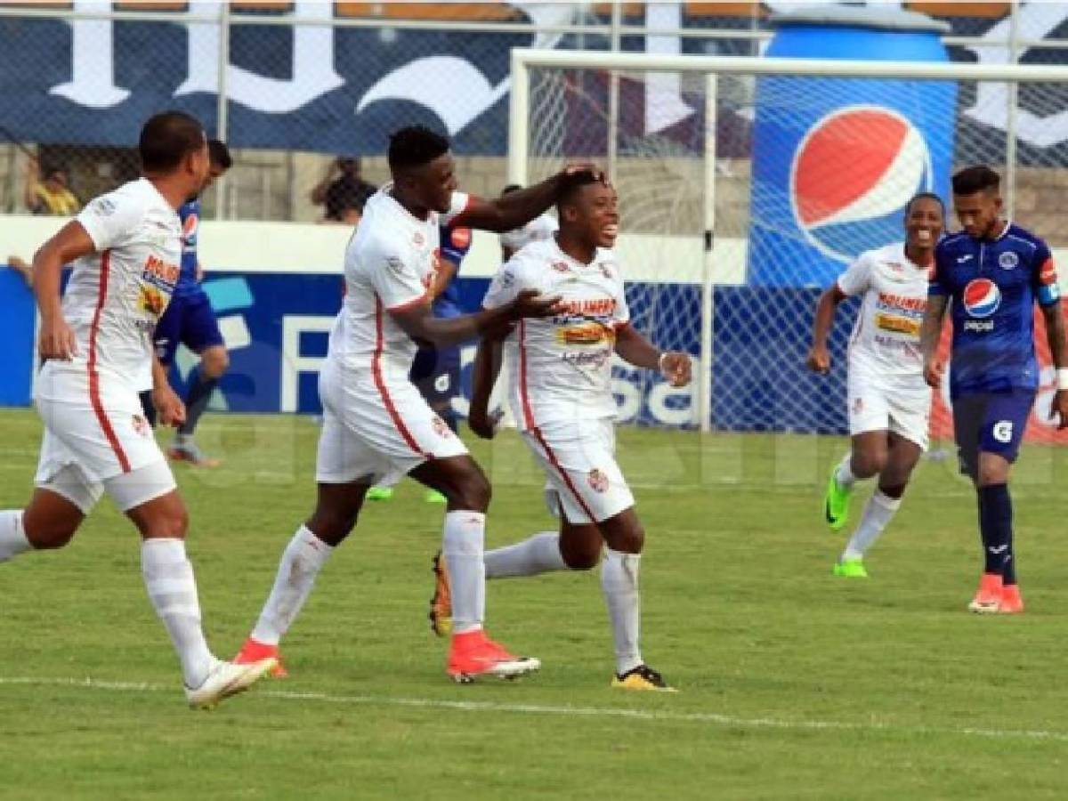 Hondureño dejó el fútbol por el sueño americano: sorprende su nueva vida en EUA