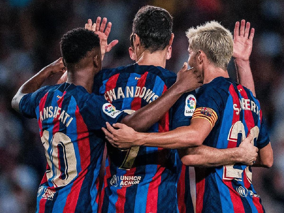 Barcelona confirma salida de futbolista y su nuevo destino