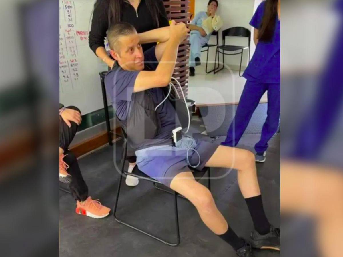 Diputado de Libre que recibió un corazón artificial en México regresa al Congreso Nacional