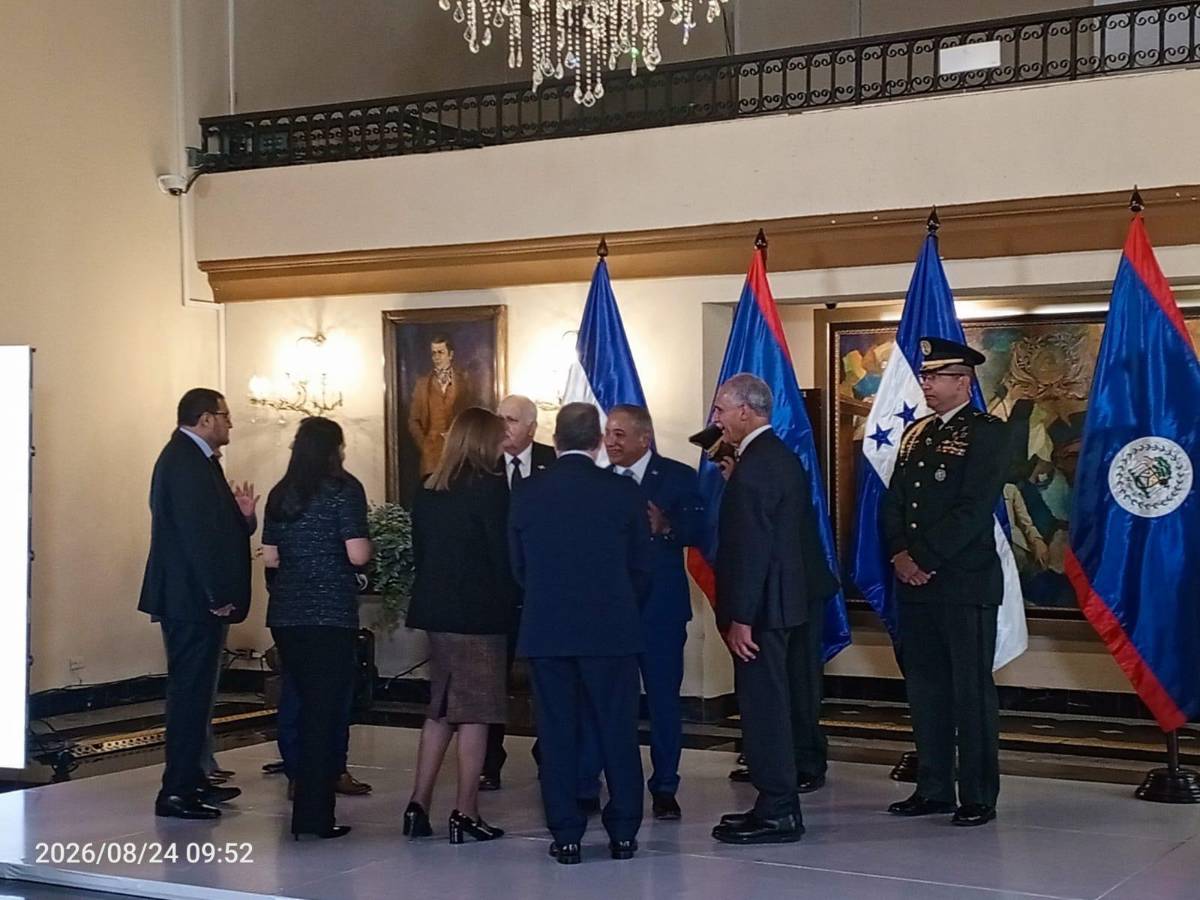 Estos son los temas que abordaron Nasry Asfura y el primer ministro de Belice en Casa Presidencial