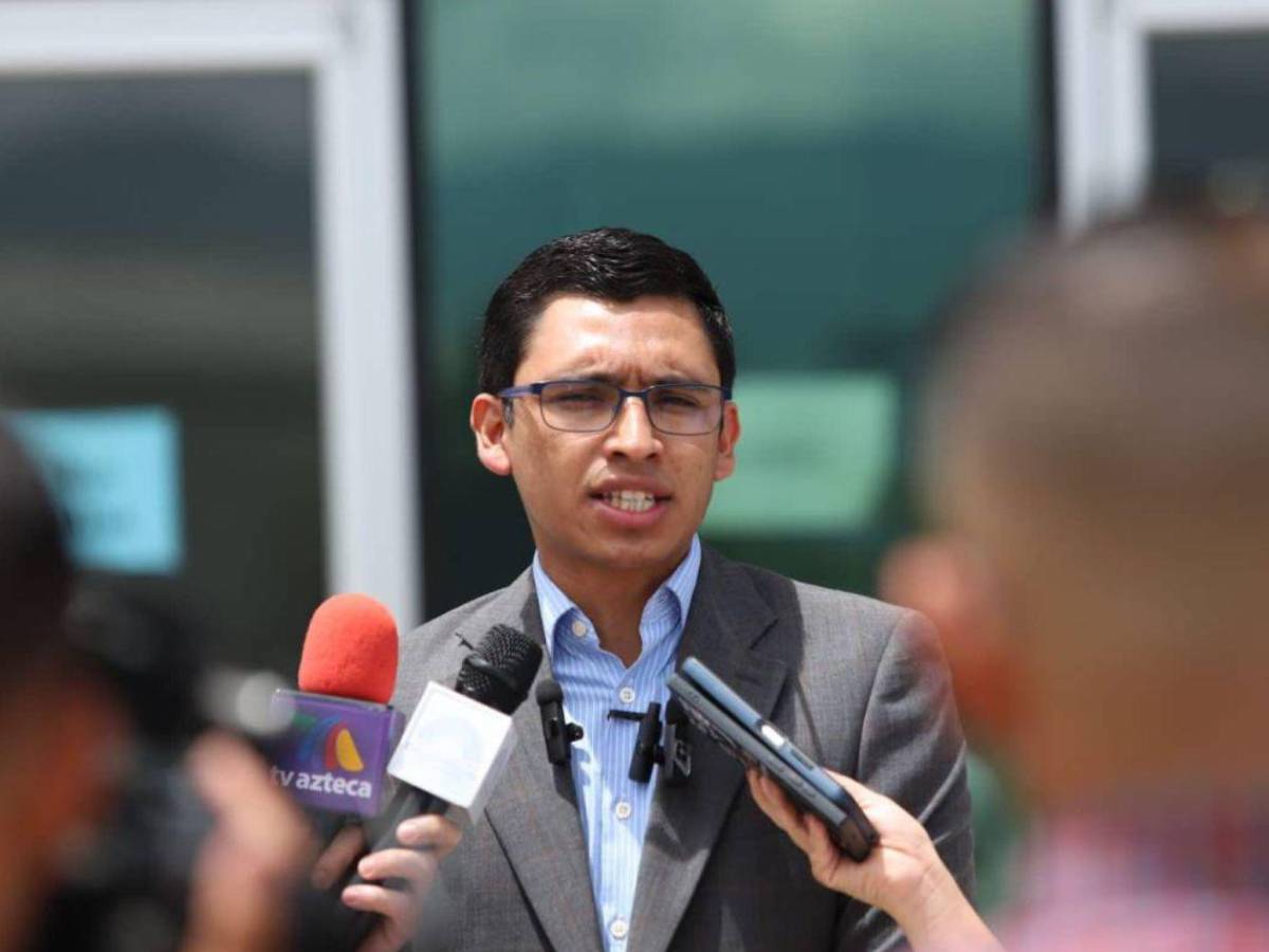 Fausto Cálix arremete contra Nasralla por criticar a ‘Mel’ Zelaya