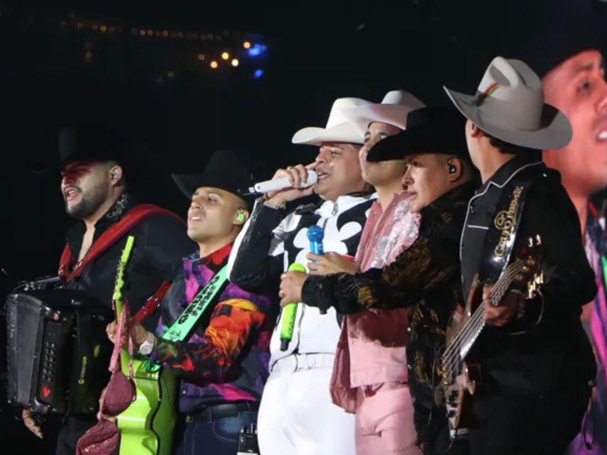 Grupo Firme es amenazado a muerte con narcomanta y restos humanos