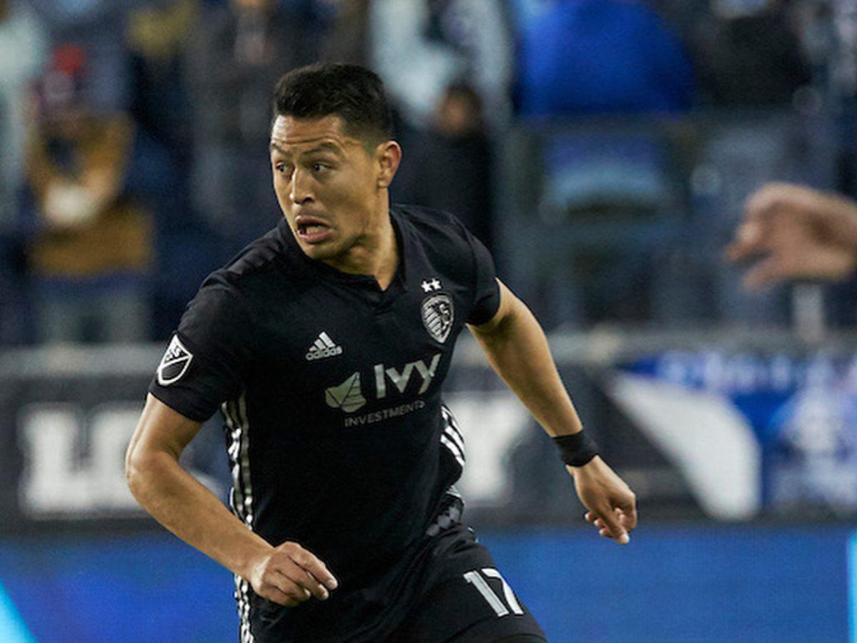 Roger Espinoza da triste anuncio tras años de muchos éxitos