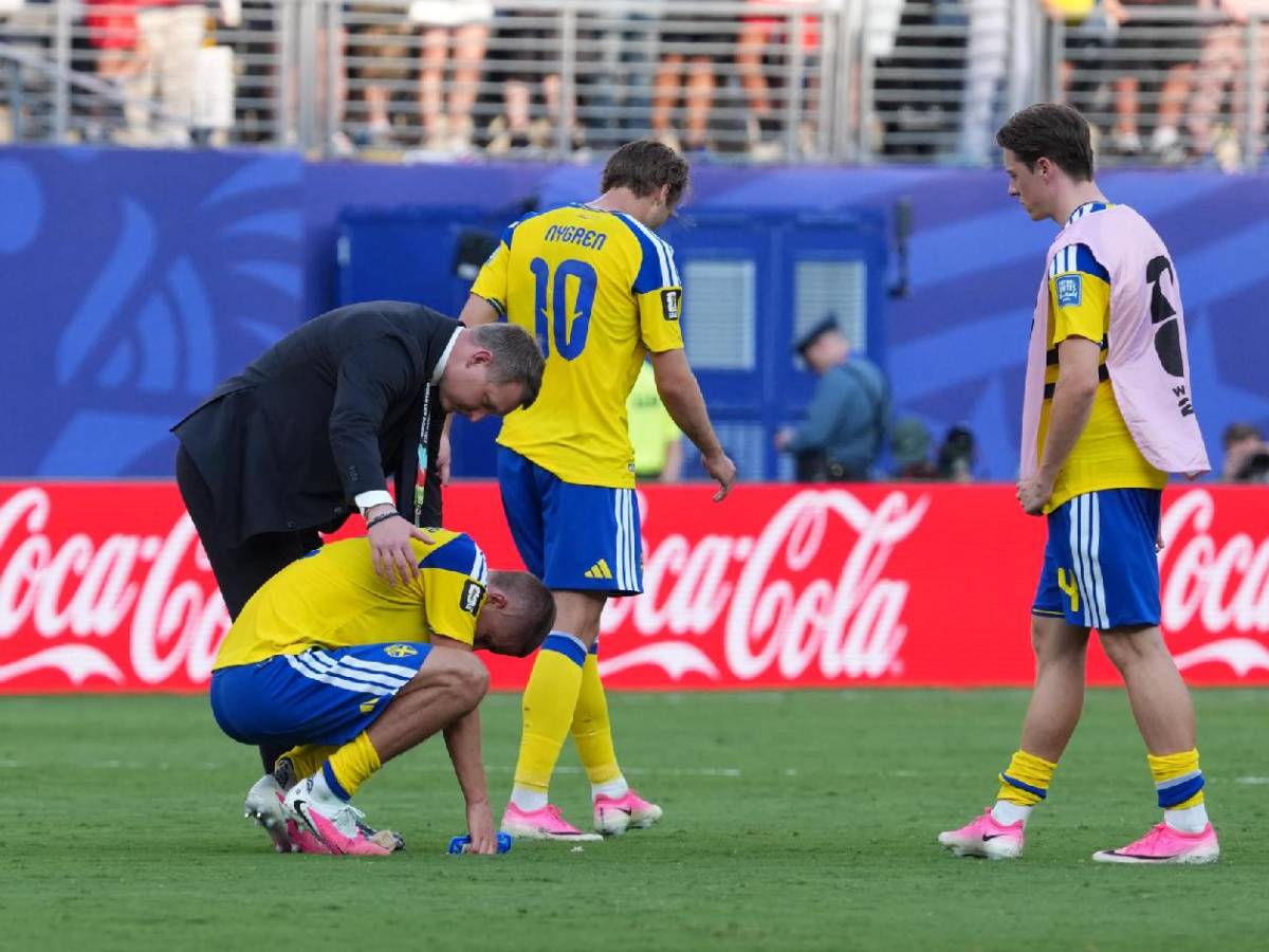 Show de Mbappé en el Mundial, lo que hizo con su DT y dolor de Suecia eliminada