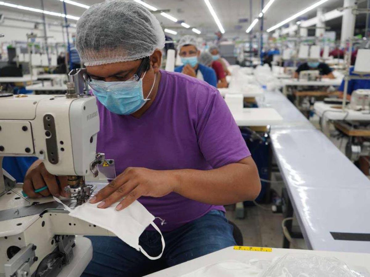 Comisión del salario mínimo a reunión después de 37 días