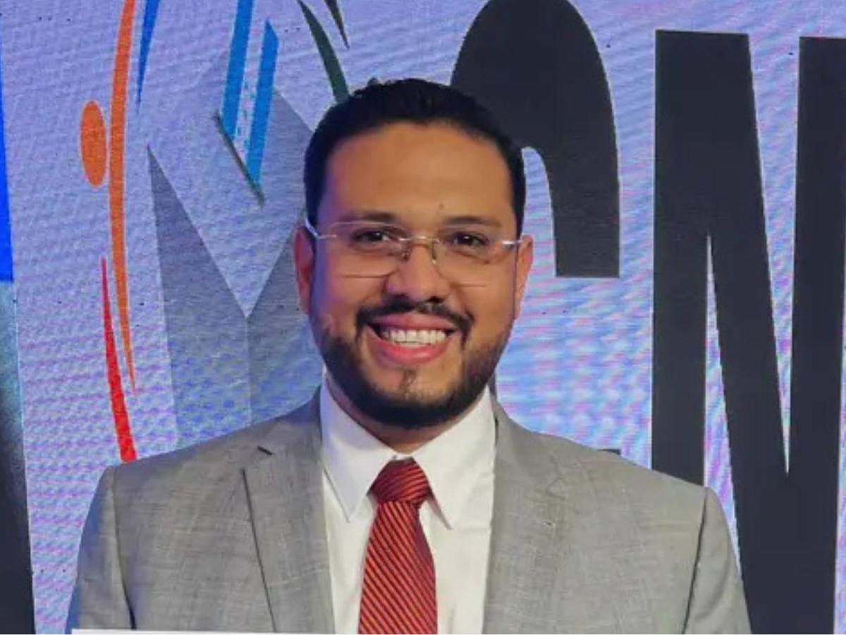 Mauricio Rivera recibe paliza en las primarias de Libre en Choluteca