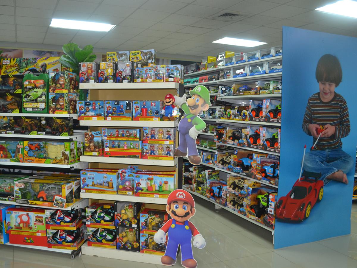 Área de juguetes para niños mayores de 4 años.