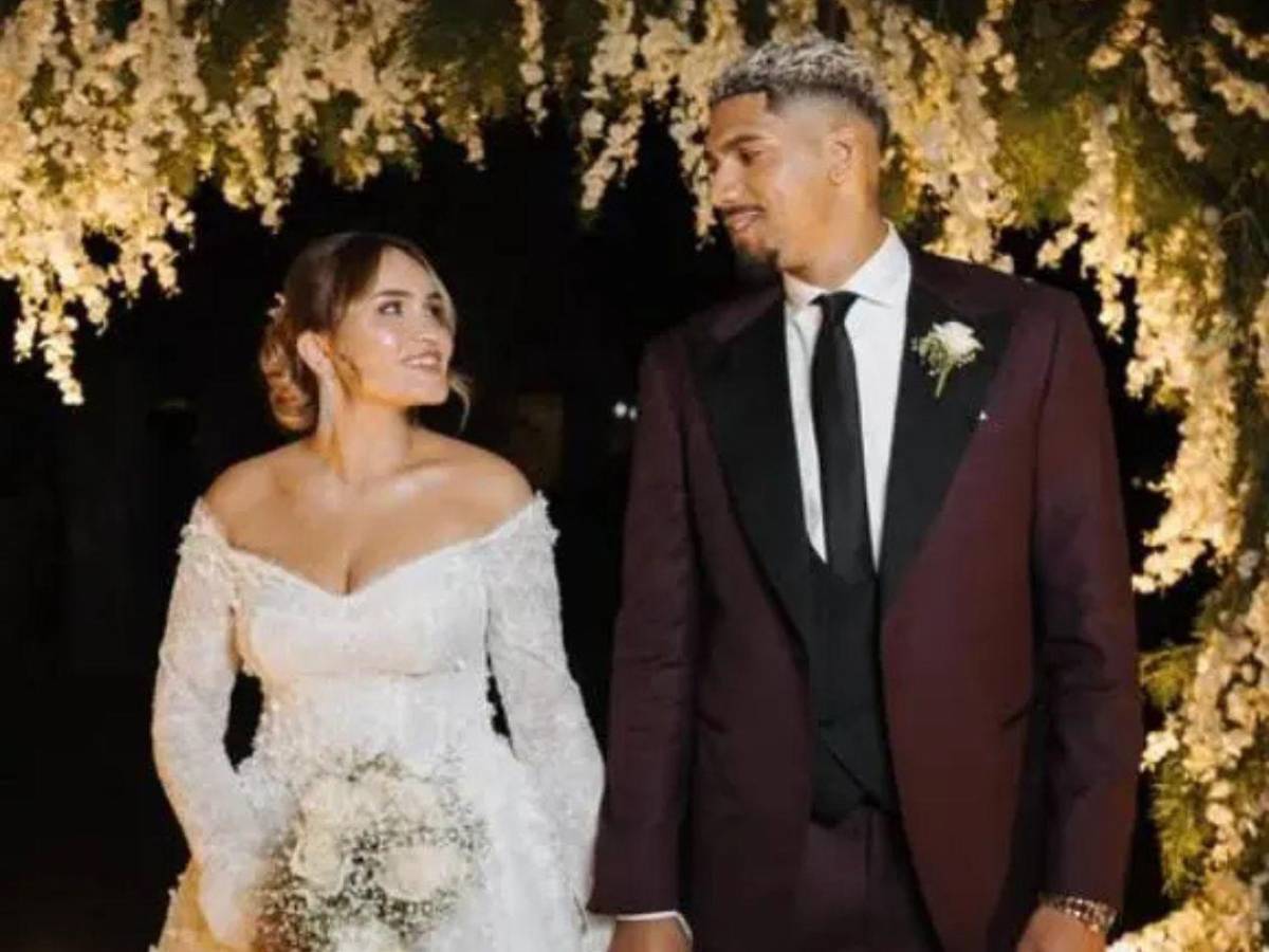 Vinicius sorprendió y Raphinha con tremendo regalo: Así la pasaron en San Valentín