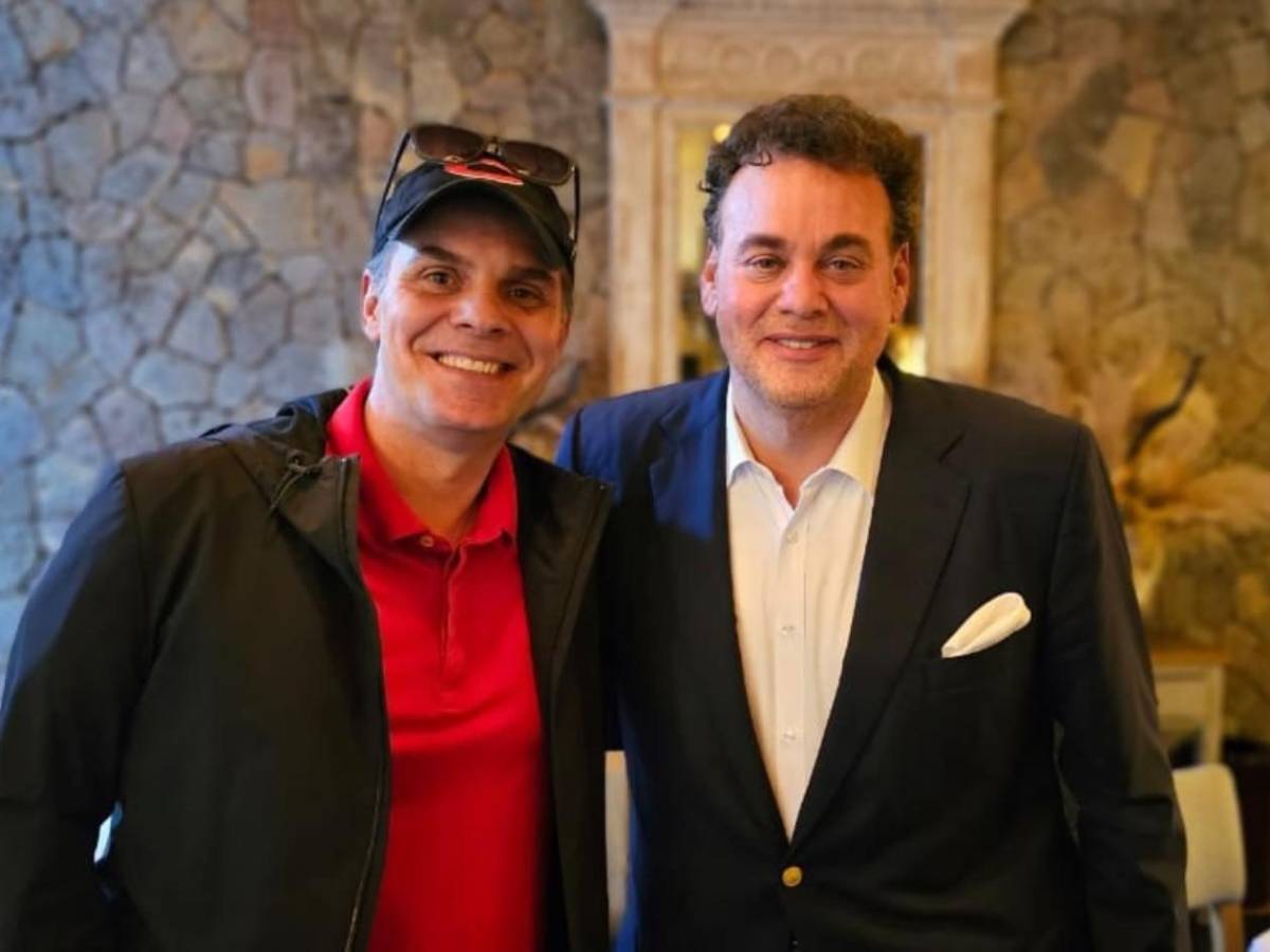 Faitelson y Martinoli se atacan y hasta involucran a sus hijas