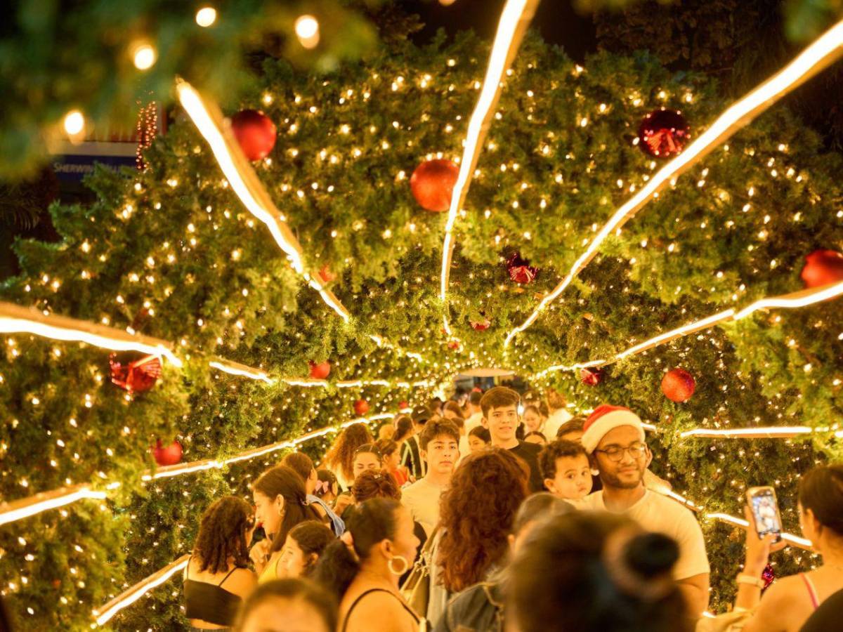 Así se celebra la Navidad Dorada 2025 en Puerto Cortés