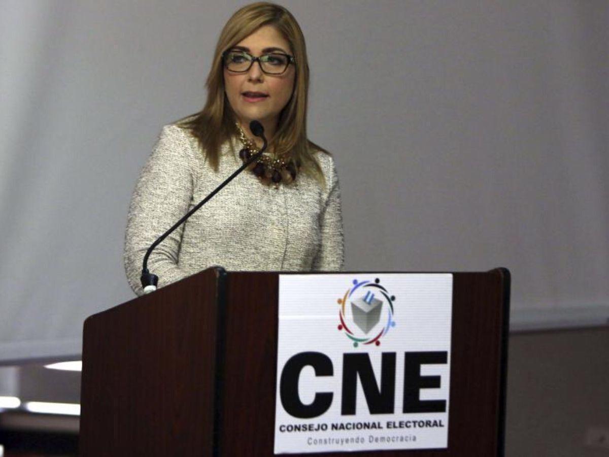 Instan a Ana Paola Hall a no formar alianzas con Libre en el CNE