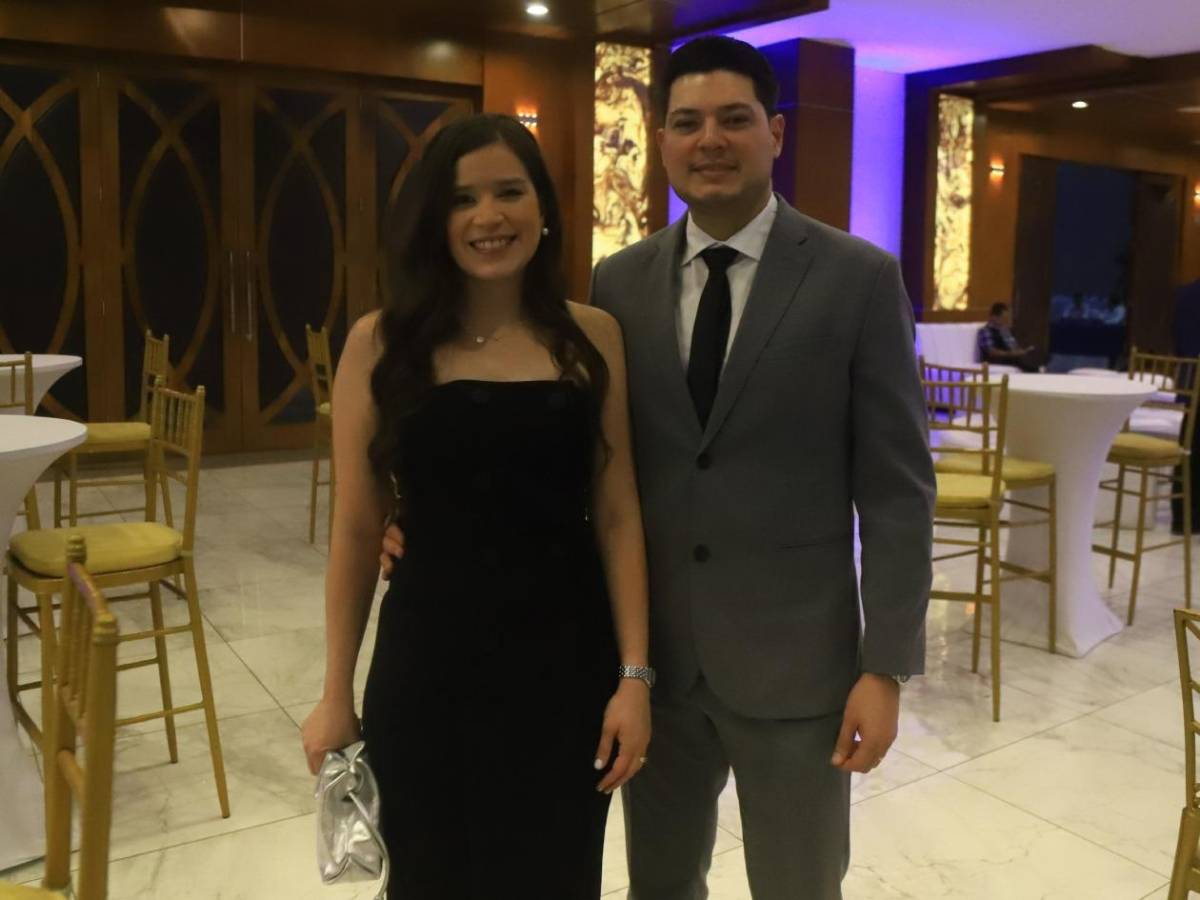 COMENAC 2025 rinde homenaje al Dr. Feizal Selman-Housein