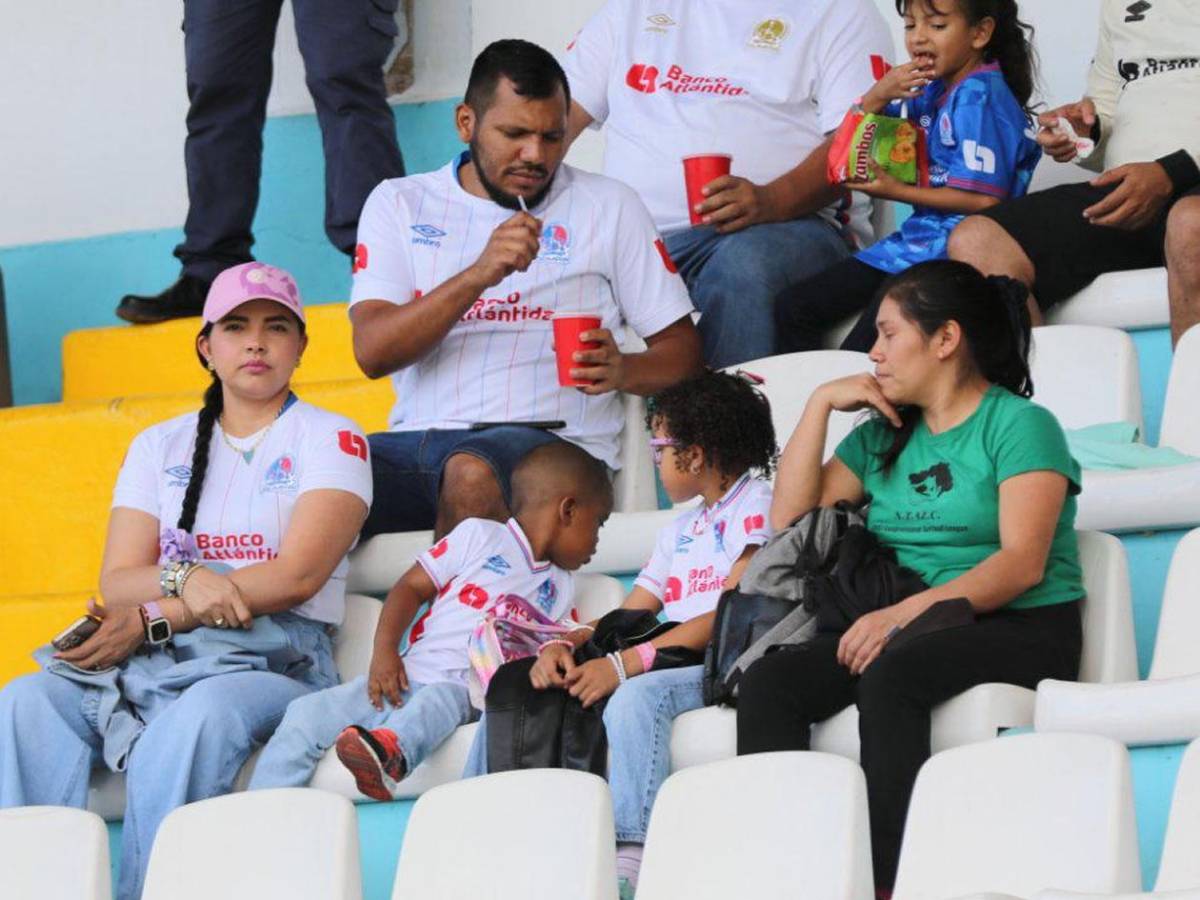 Ellas adornan el Olimpia vs Marathón: las bellas chicas del Nacional