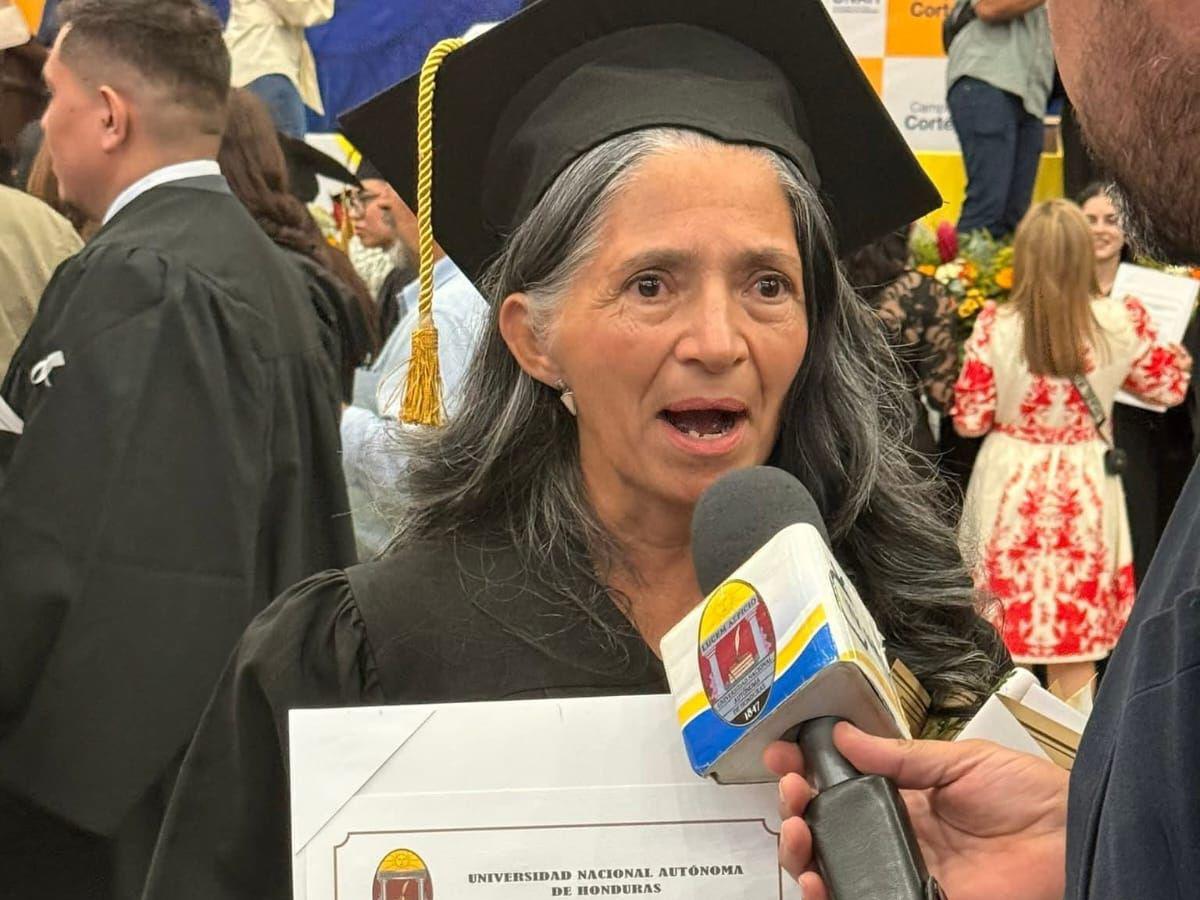 Así se vivió la ceremonia de graduación de Unah-Cortés