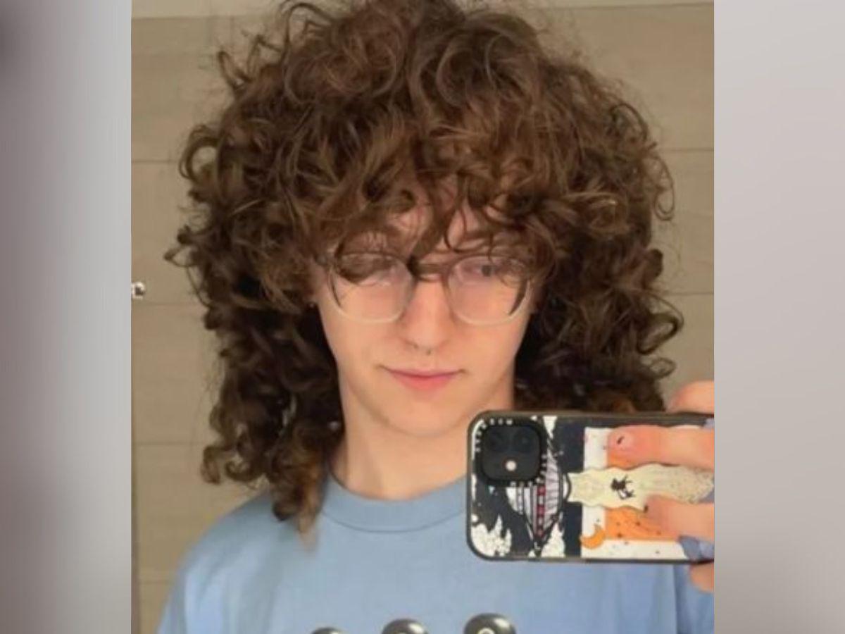 Alejandro y su última publicación antes de ser devorado por tiburones