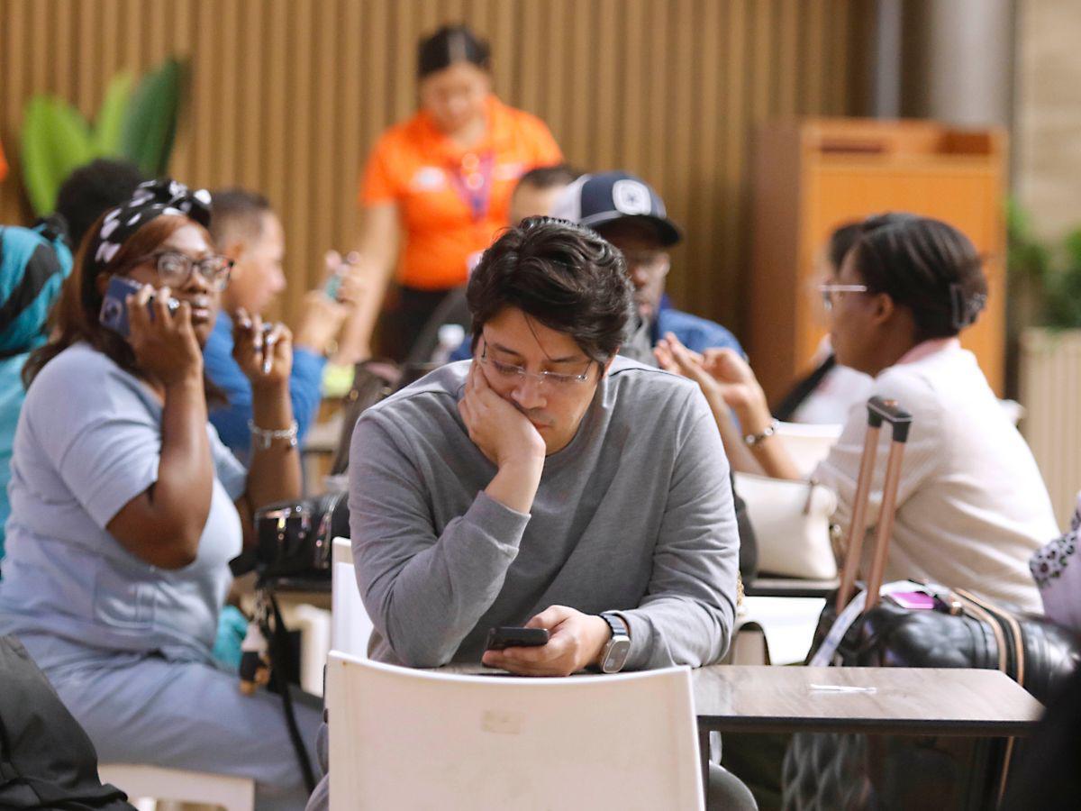 Restablecen vuelos locales en el Aeropuerto Ramón Villeda Morales