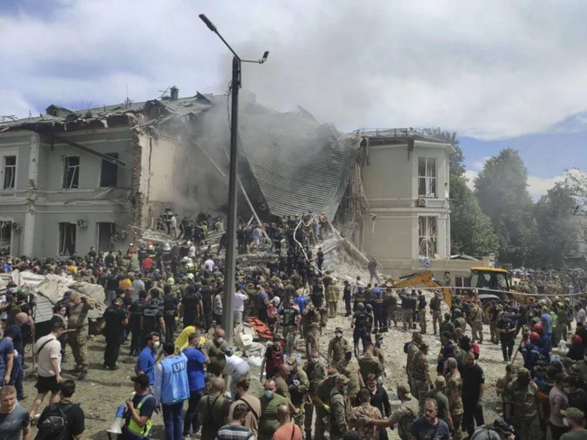 Guerra en Ucrania pasa desapercibida ante el caos del Medio Oriente