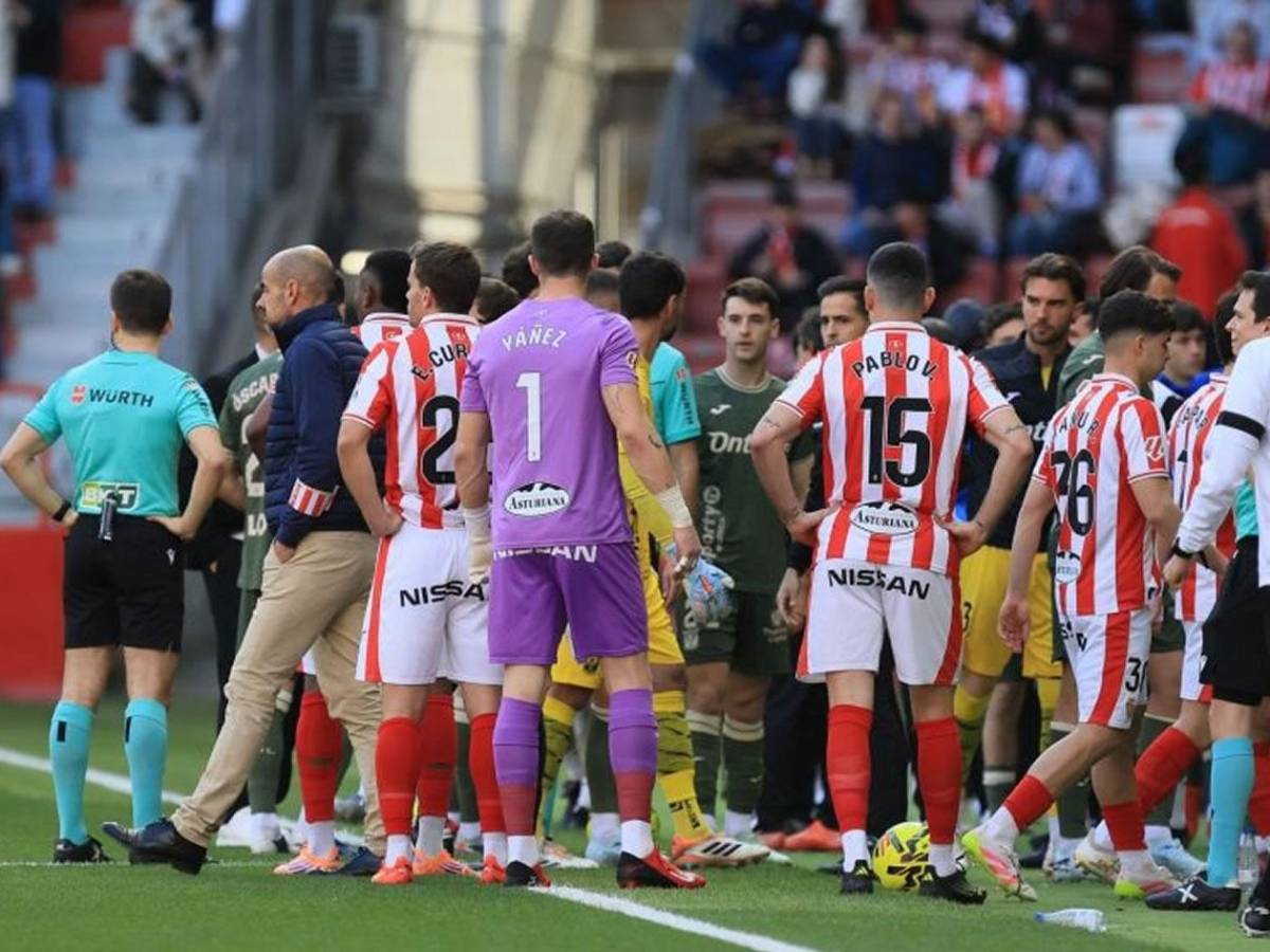 Muere en pleno partido de Liga y causa conmoción en España: se conoce el motivo de la tragedia
