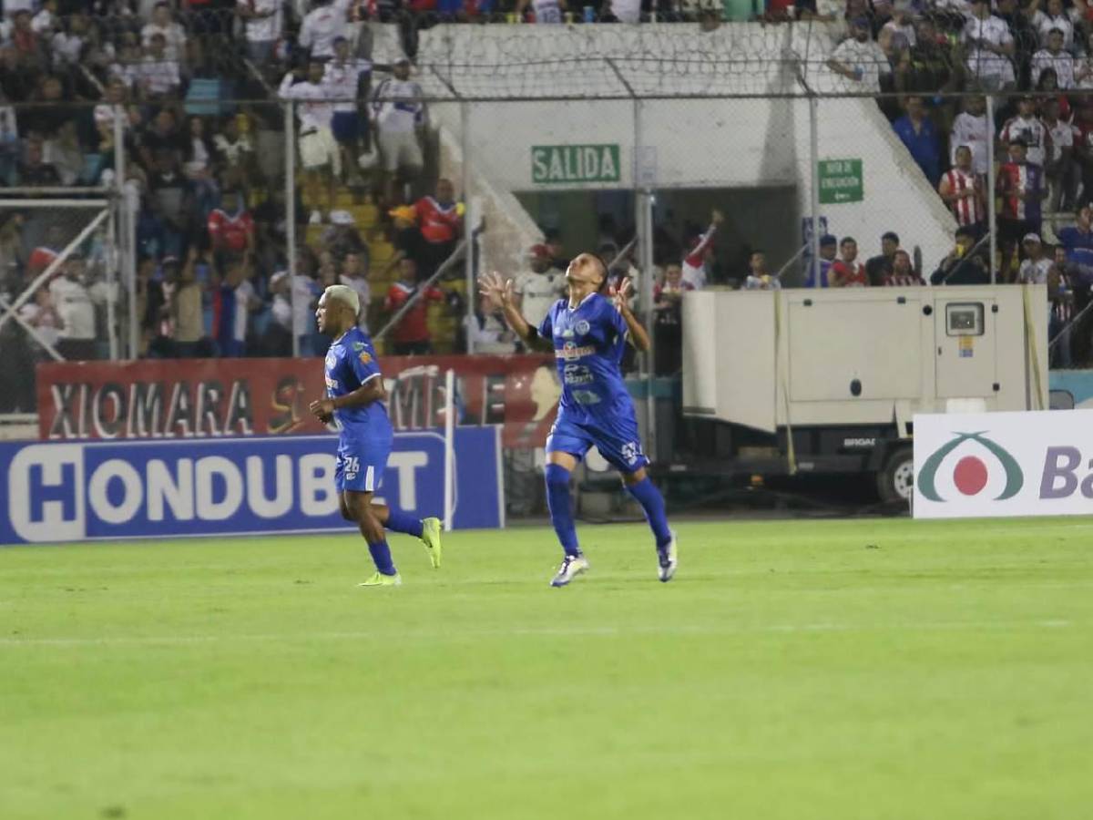 ¿Quién es la chica que enamoró? Susto en Olimpia, festejos y sorpresa con Elis