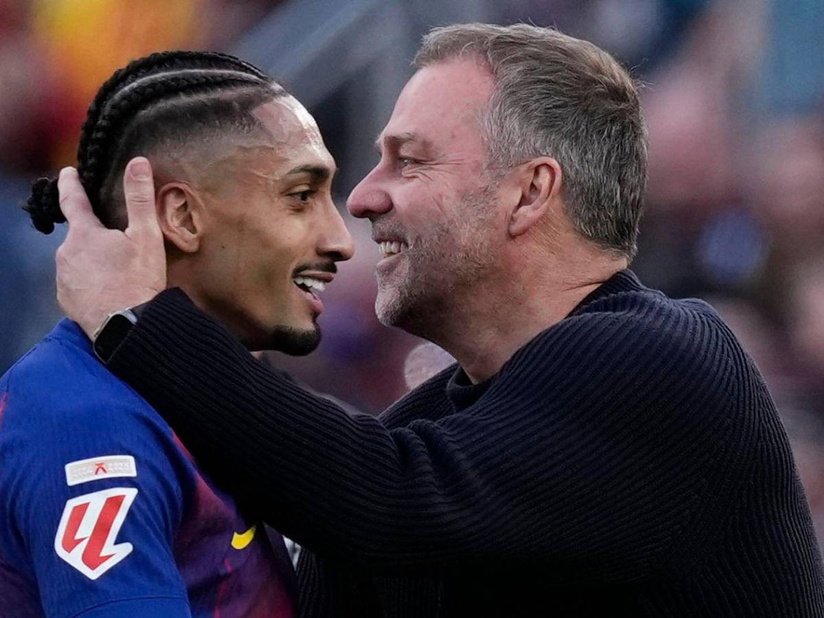 Festín de Barcelona, polémica, reacción de Hansi Flick y exhibición de Raphinha