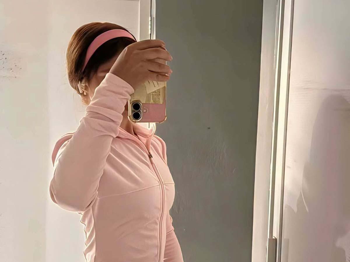 Jovencita muere tras huir en su moto de la Policía y chocar contra una camioneta