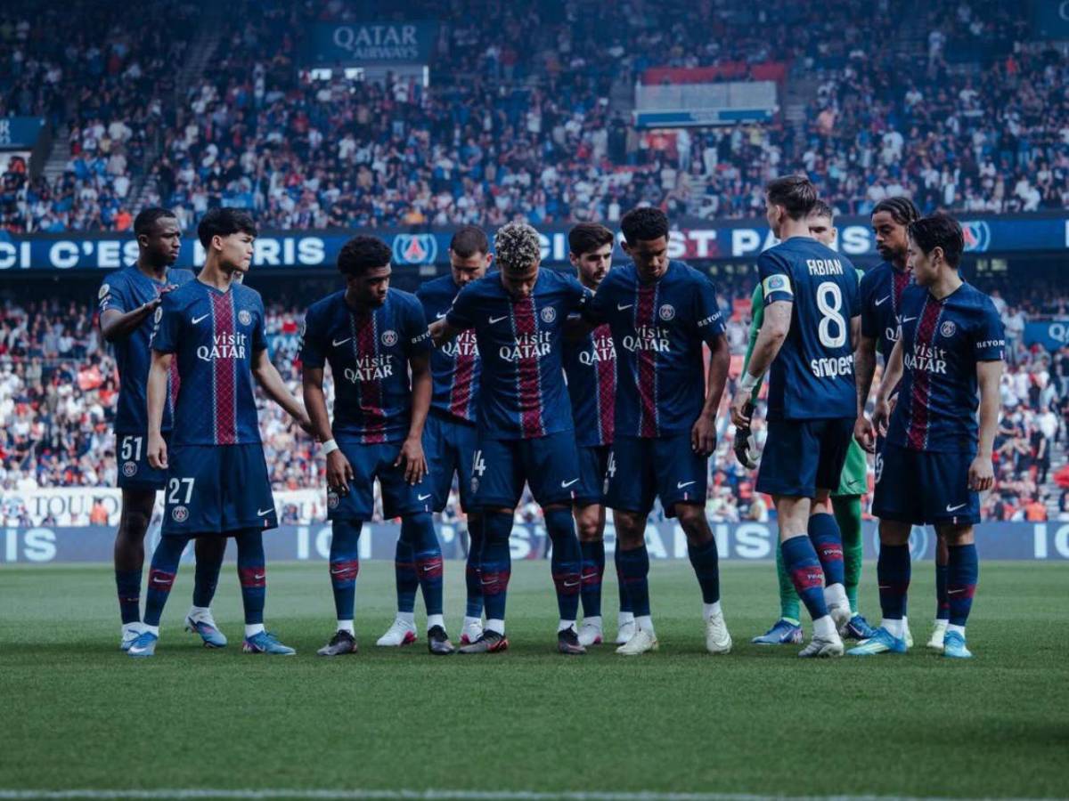 PSG lanza oferta bomba: los dos cracks que entrega por Julián Álvarez