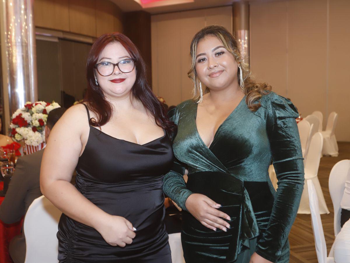 Cofisa celebra su tradicional cena navideña con una elegante temática Circus