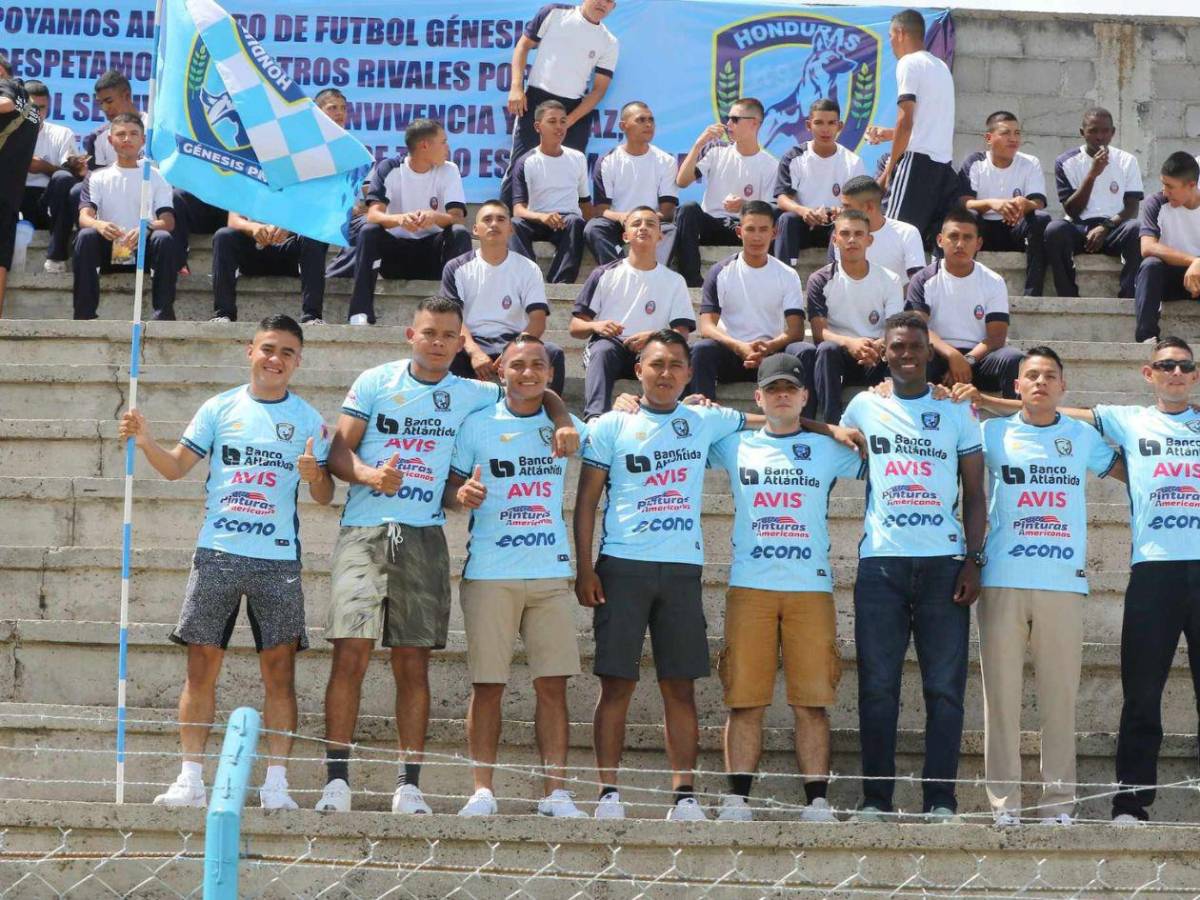 ¿Quién era la bella chica de lentes? Ambiente en el Génesis PN vs Motagua