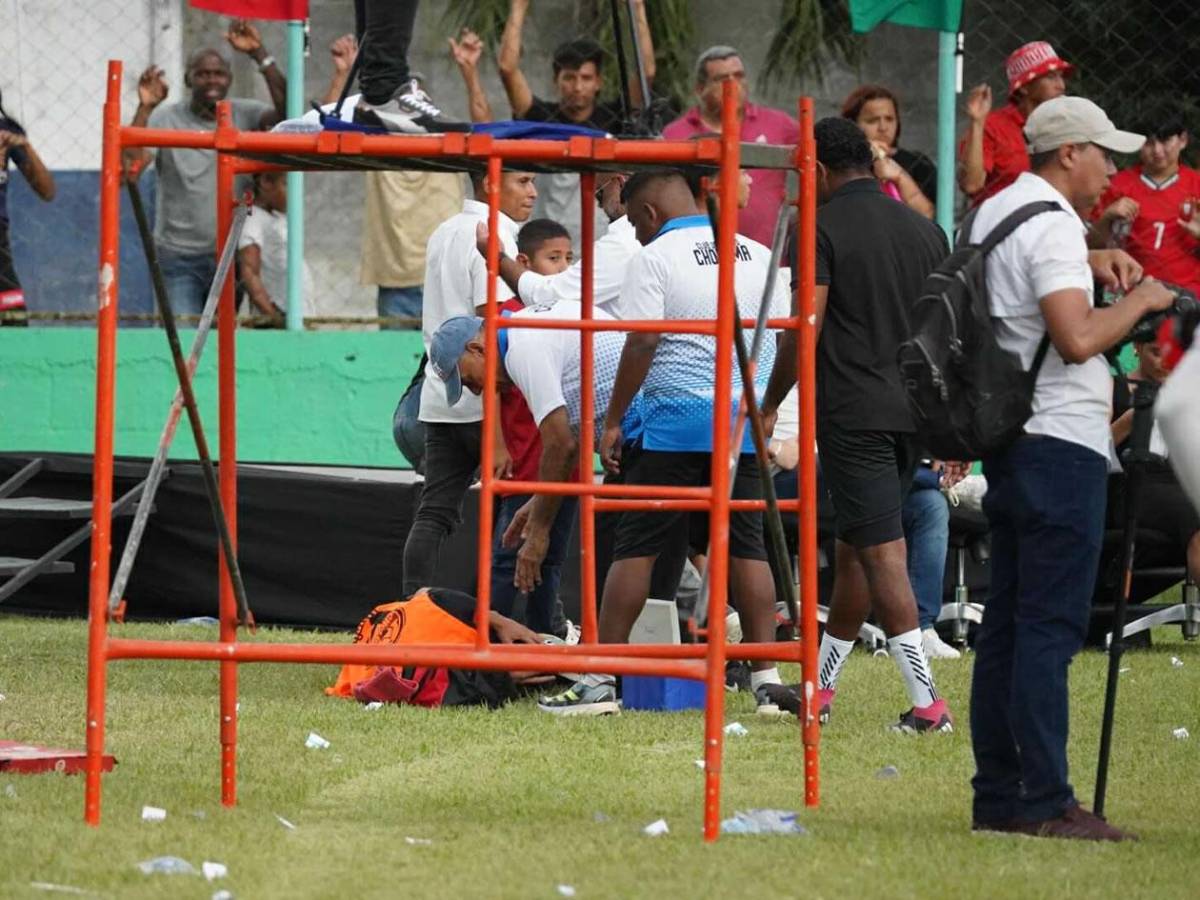 Choloma celebra ascenso a Liga Nacional, Independiente llora y agresión a recogepelotas