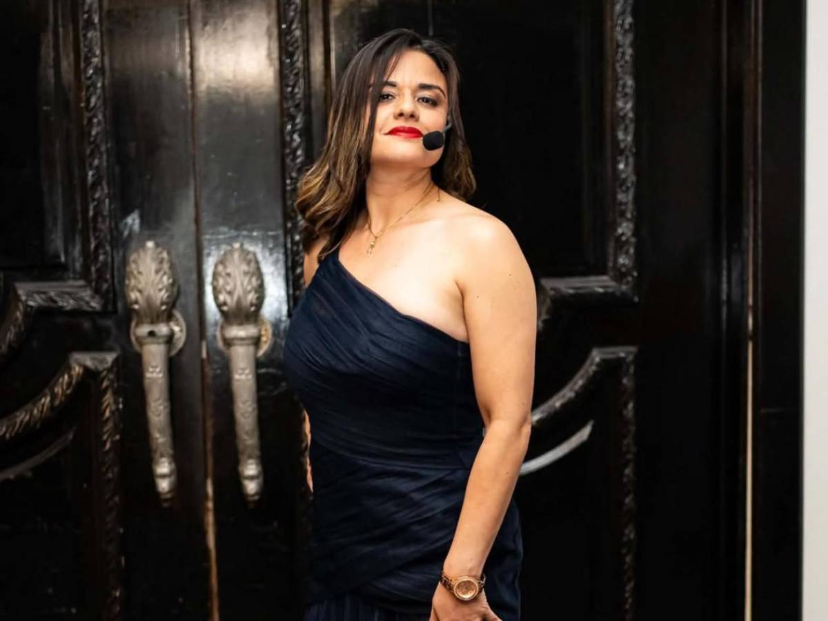 Premios DIEZ: Bellezas, mundialista y personalidades engalanaron el evento